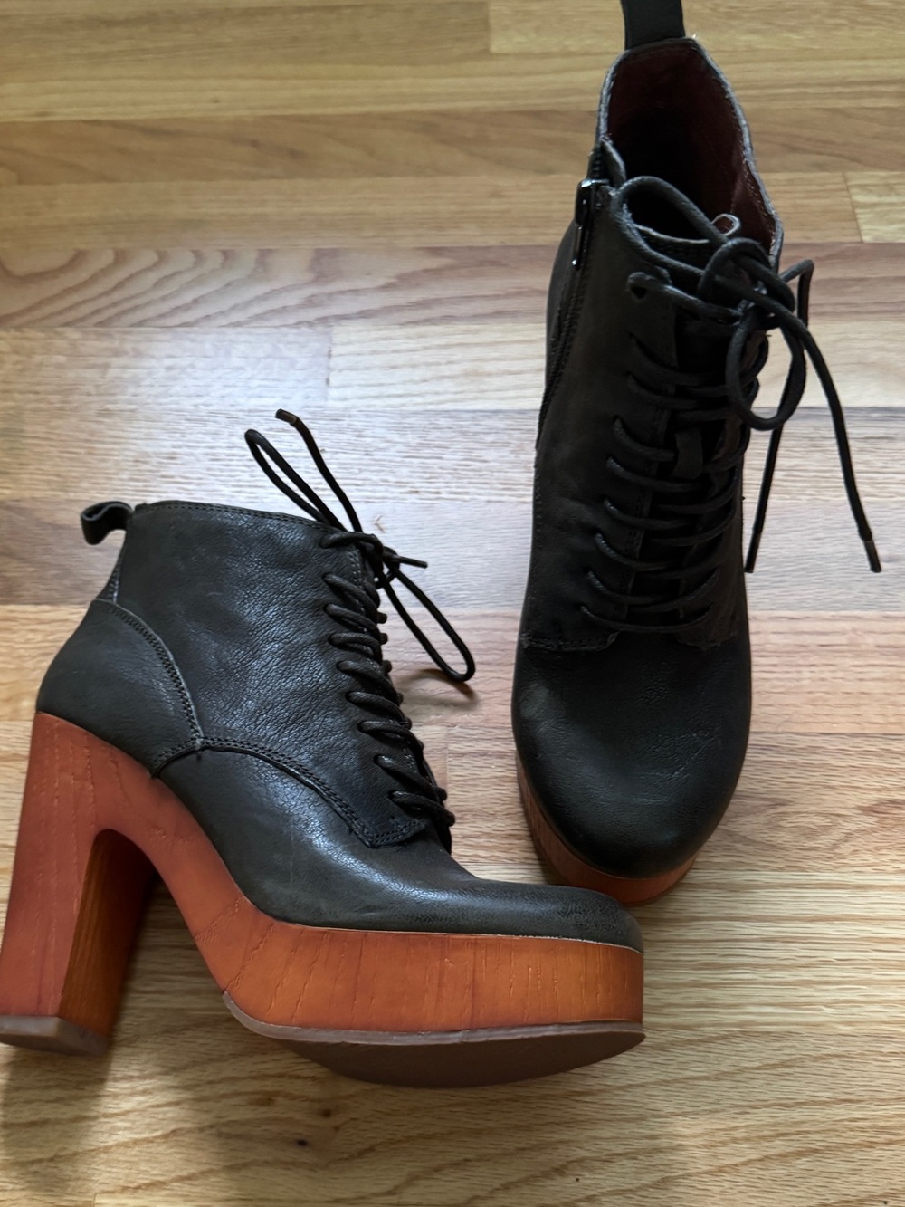 Women's Lucky Brand Green Lace-Up Platform Ankle Boots with Wood-Effect Heel 6
